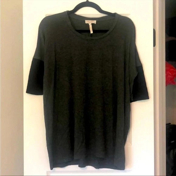 Laundry shelli segal grey top - Picture 1 of 4